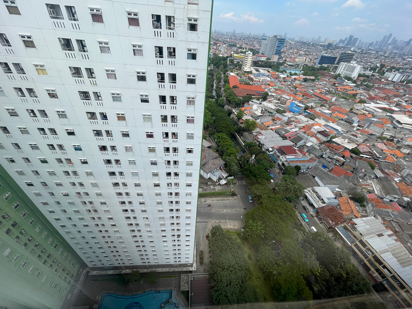 JUAL APARTEMEN GREEN PRAMUKA CITY 2BR DEKAT CEMPAKA PUTIH