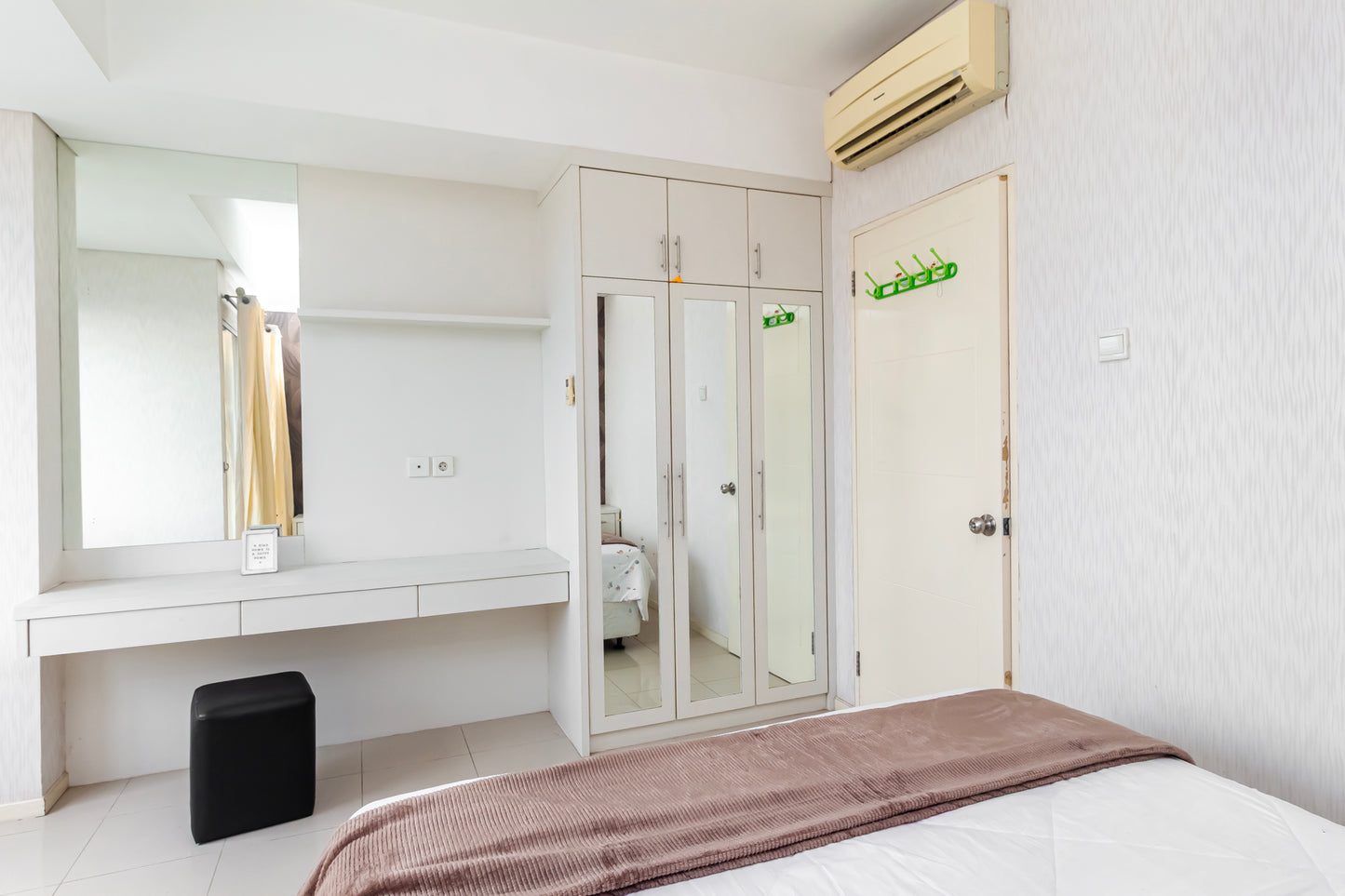 BU! JUAL PALING MURAH APARTEMEN COSMO TERRACE THAMRIN 1BR FULL FURNISHED TANAH ABANG, JAKARTA PUSAT