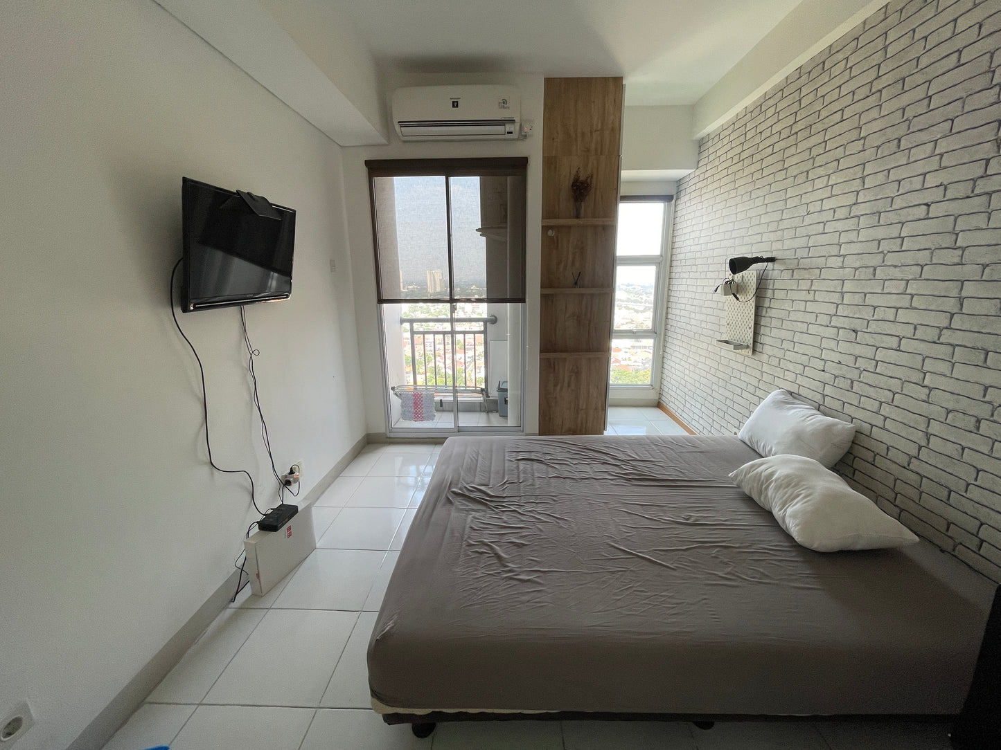JUAL CEPAT (BU) APARTEMEN AKASA BSD PURE LIVING STUDIO FULL FURNISHED