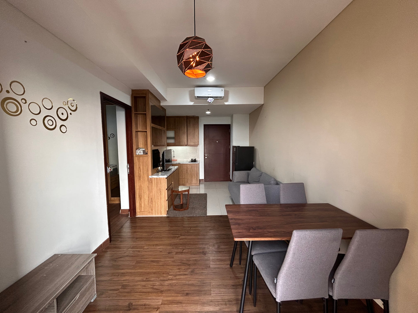 JUAL RUGI (BU) SPRINGWOOD APARTEMEN 2BR FULL FURNISHED