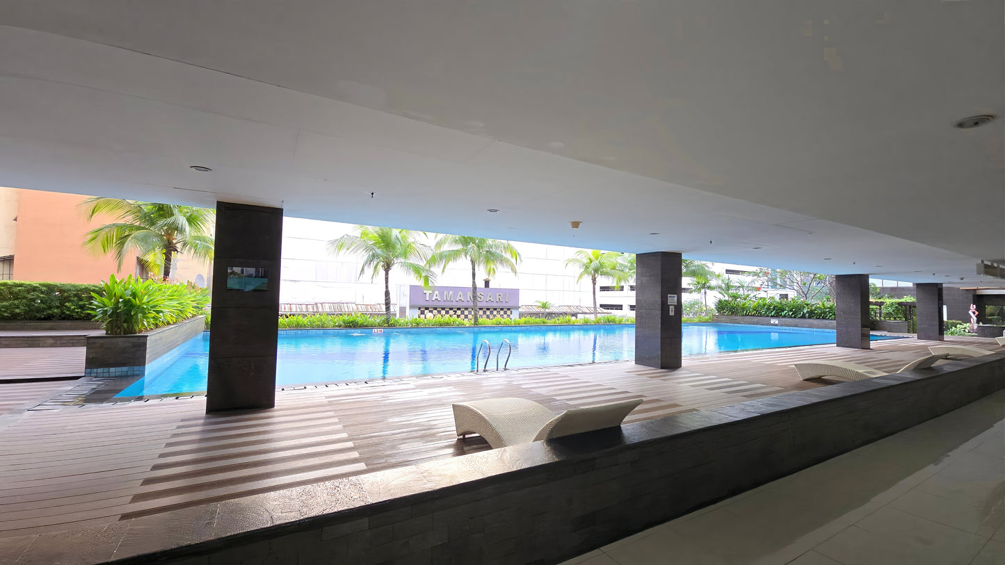JUAL BU CEPAT APARTEMEN TAMANSARI SEMANGGI 2BR FULL FURNISHED !