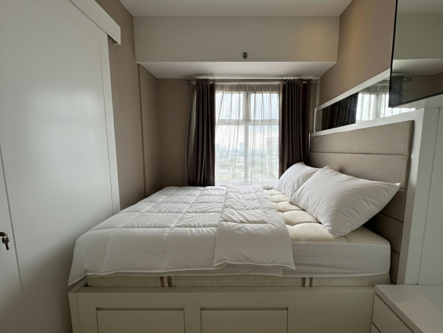 Jual Apartemen Vittoria Residence 1BR Full Furnished dekat Bandara Soekarno-Hatta