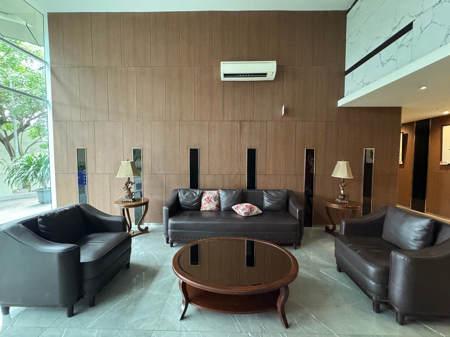 Jual Apartemen Vittoria Residence 1BR Full Furnished dekat Bandara Soekarno-Hatta