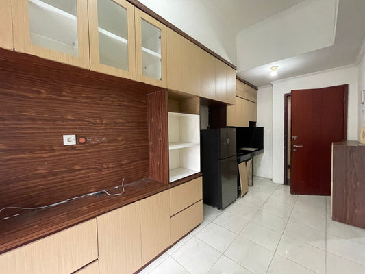 JUAL APARTEMEN SUDIRMAN PARK 1BR SEMI FURNISHED DEKAT THAMRIN SUDIRMAN