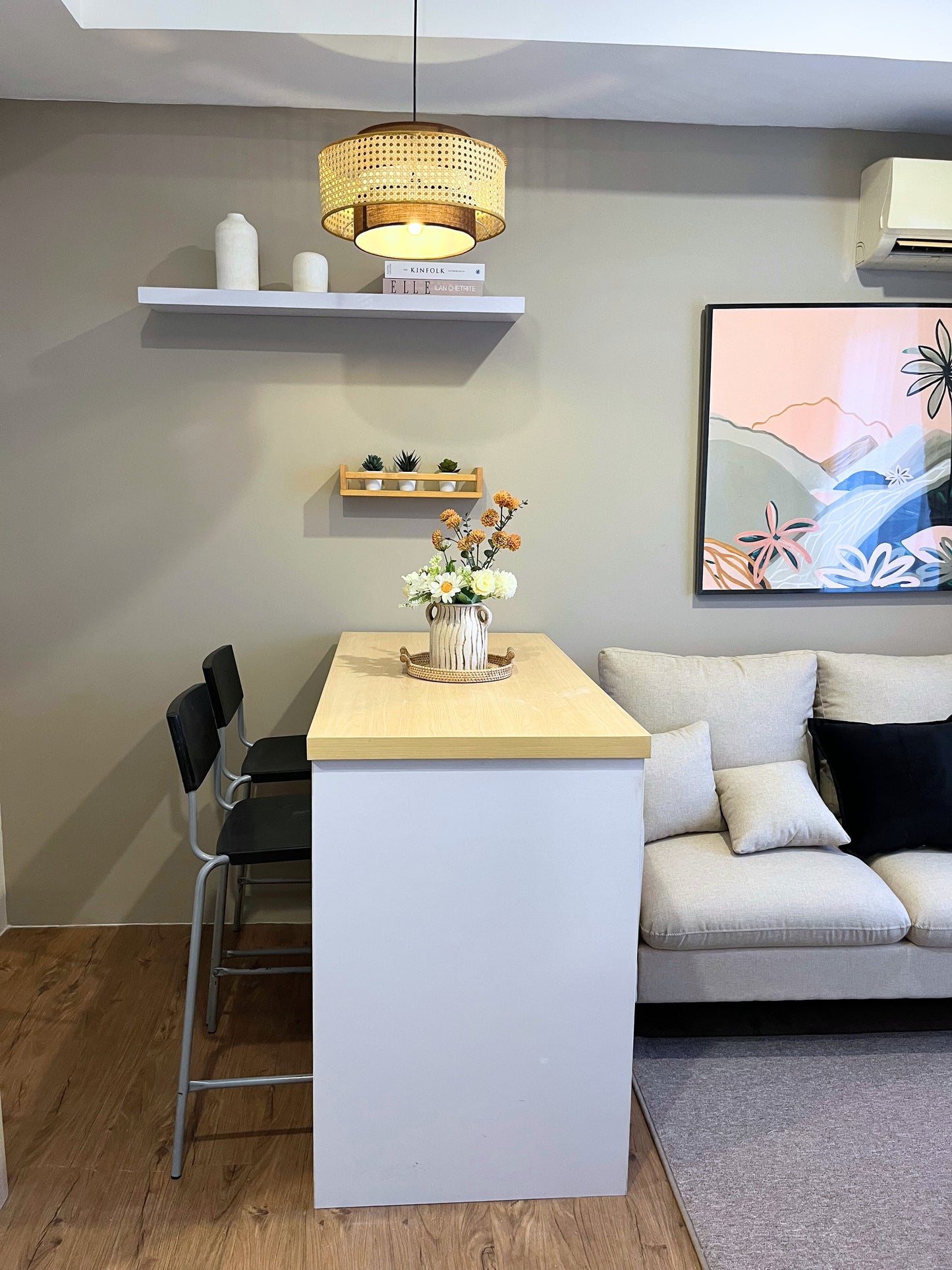 Jual Murah Apartemen Belmont Residence tipe 2 Bedroom - Full Furnished - Area Kebon Jeruk / Puri Indah