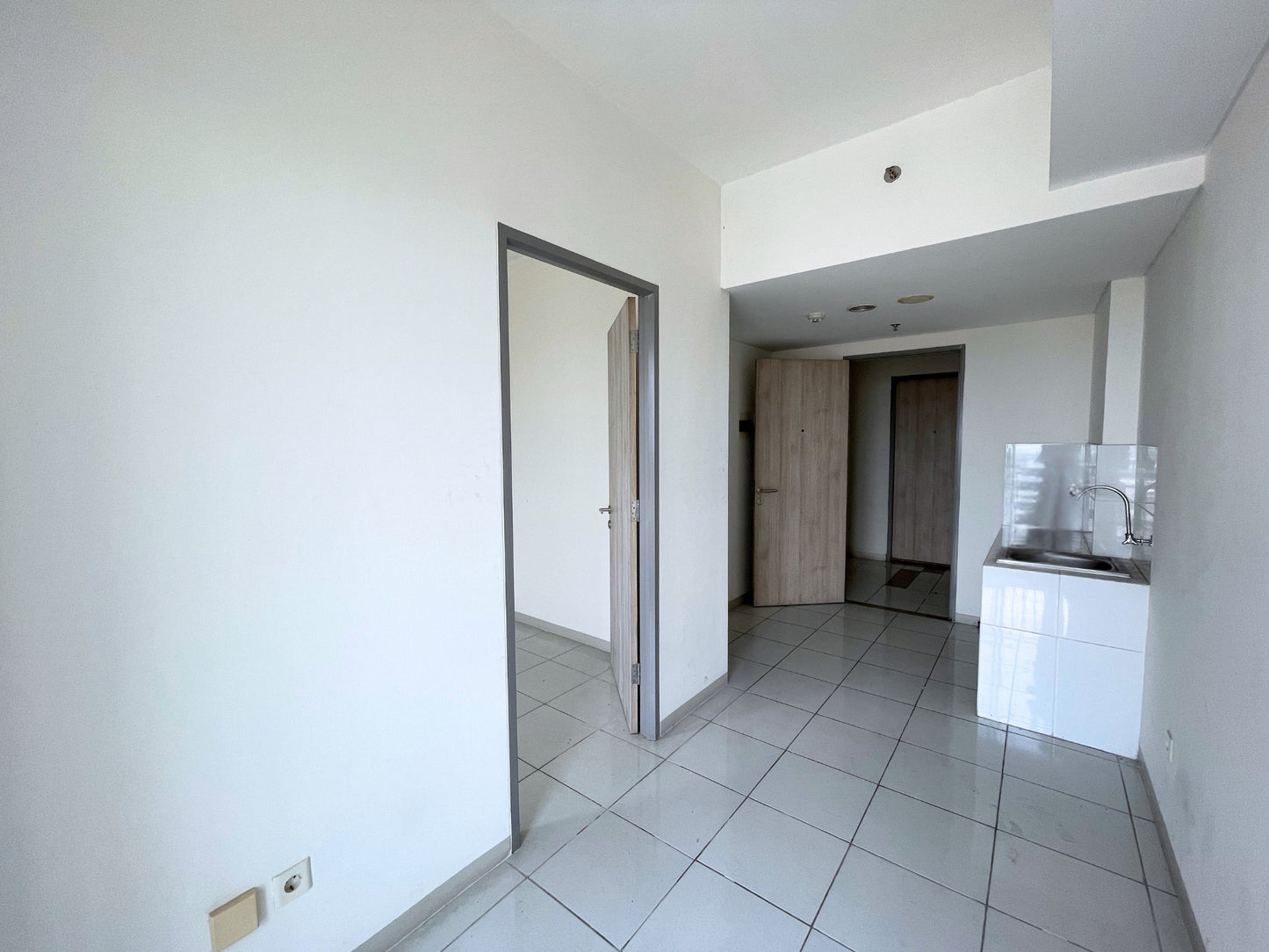 JUAL CEPAT BU APARTEMEN AKASA PURE LIVING 1BR UNFURNISHED BINTARO SERPONG