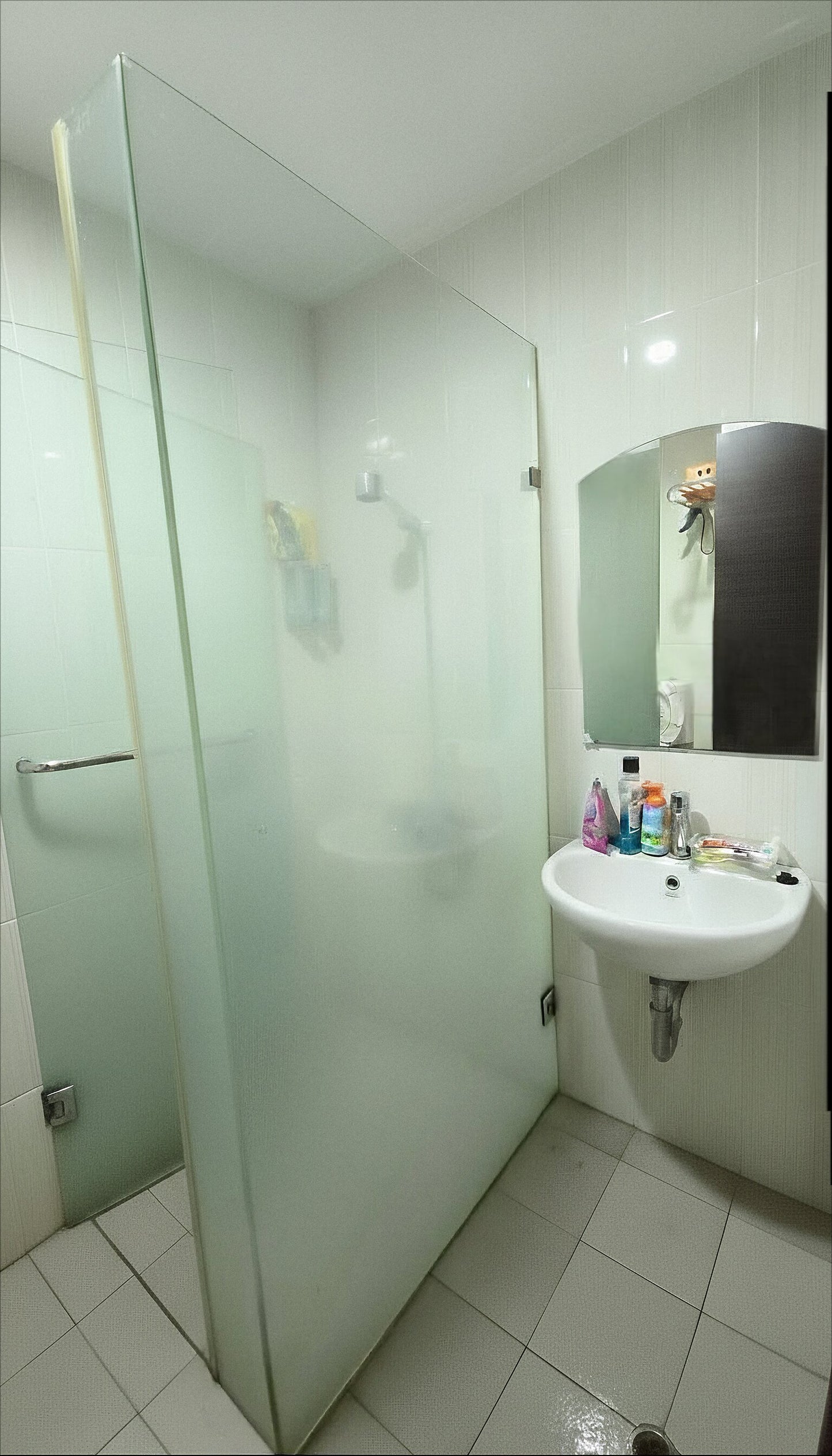 JUAL BU CEPAT APARTEMEN TAMANSARI SEMANGGI 2BR FULL FURNISHED !