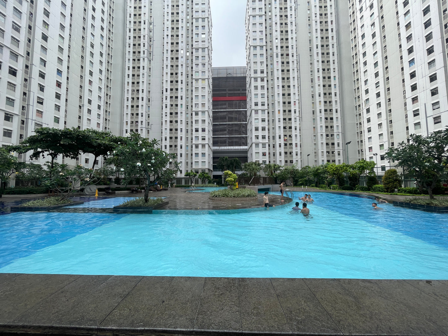JUAL APARTEMEN GREEN BAY PLUIT 2BR UNFURNISHED BAYWALK MALL PIK JAKARTA UTARA