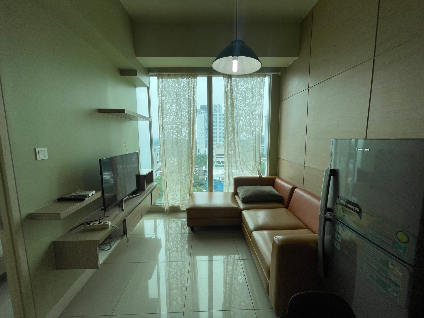 JUAL RUGI! APARTEMEN TREE PARK BSD 1BR FULL FURNISHED SERPONG