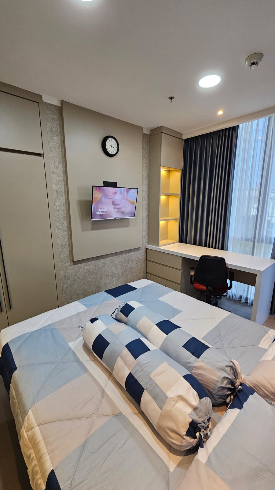 JUAL CEPAT (BU) MENARA JAKARTA 1BR FULL FURNISHED