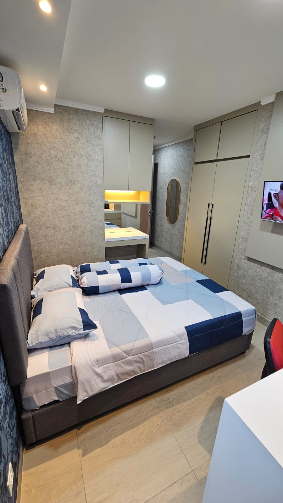JUAL CEPAT (BU) MENARA JAKARTA 1BR FULL FURNISHED