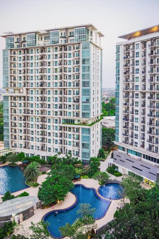 JUAL TERMURAH WOODLAND PARK RESIDENCE APARTMENT 2BR FULL FURNISHED